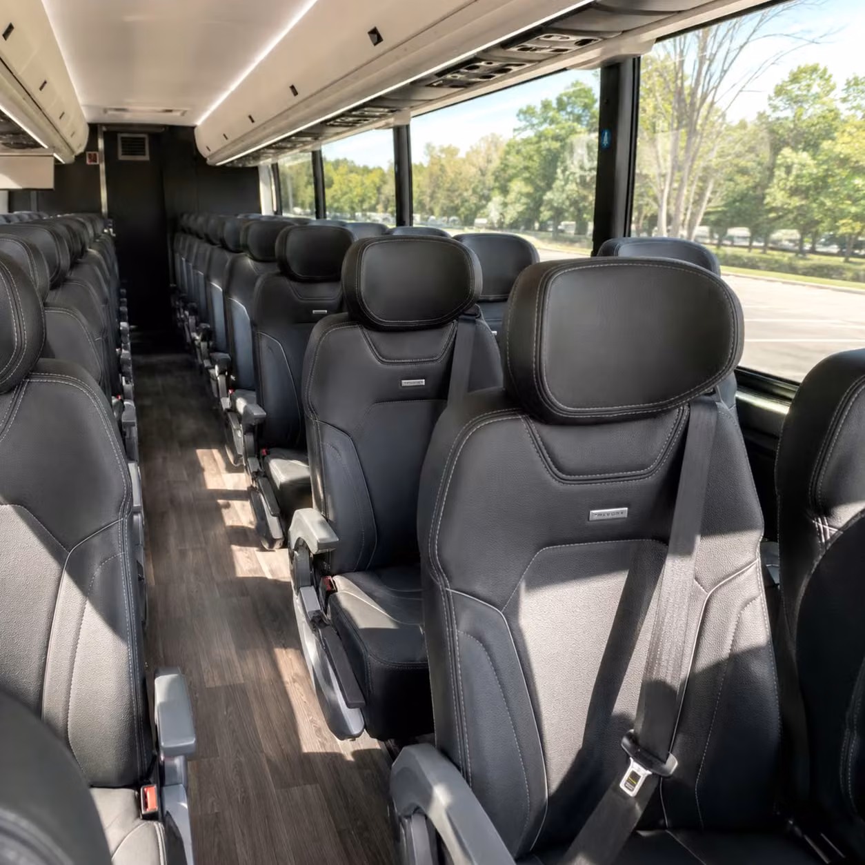 long distance charter bus rentals from westland to chicago columbus and beyond