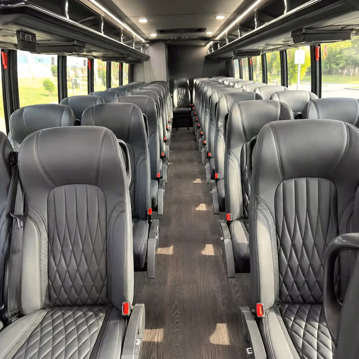 westland 15 passenger minibus rental