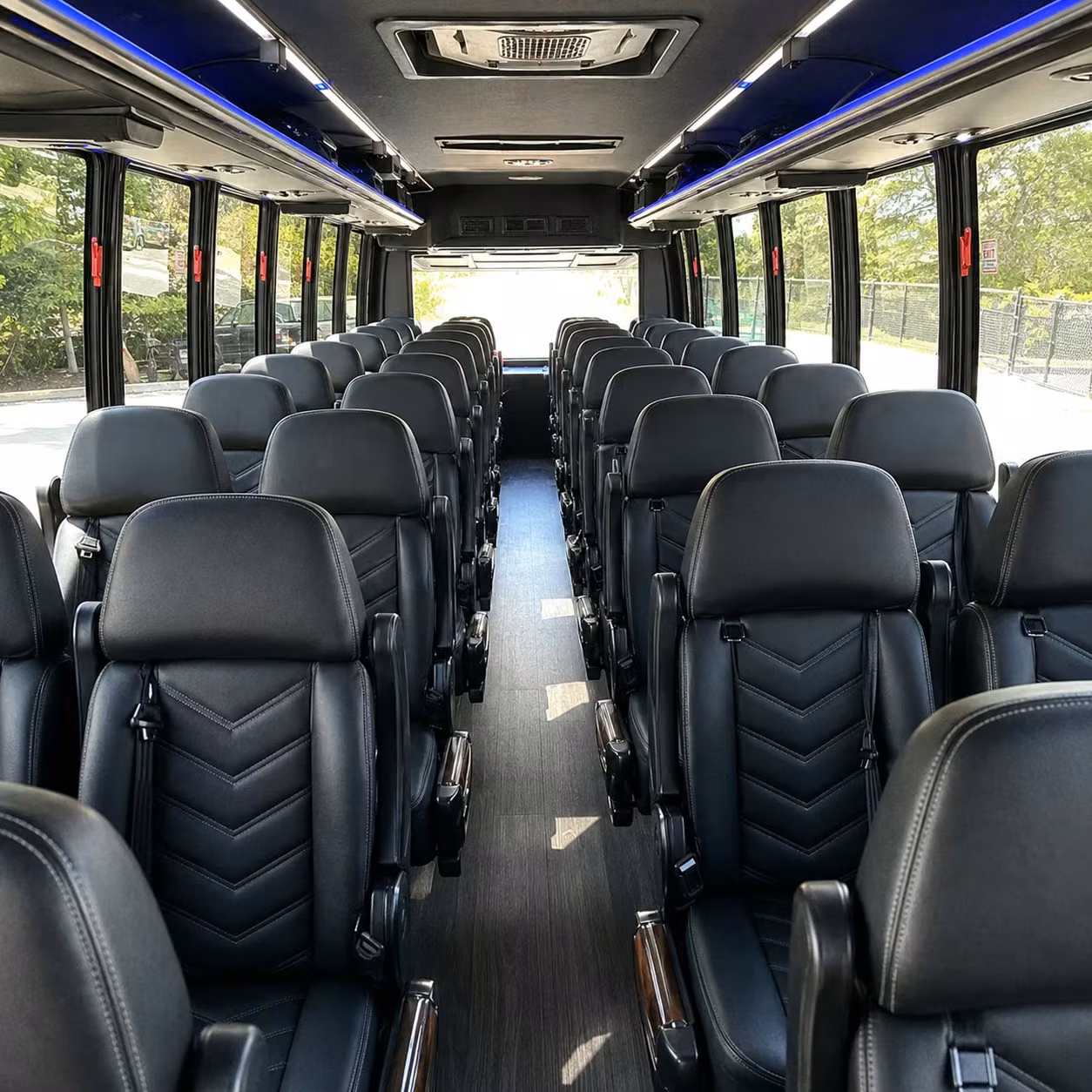 westland 35 passenger minibus rental