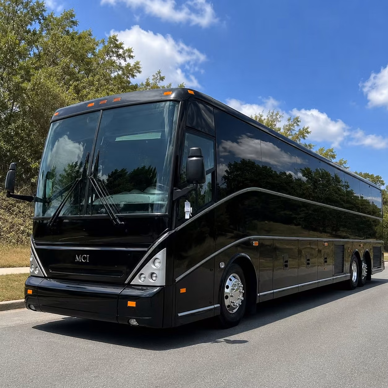 westland employee shuttle services for daily commuters and corporate campuses