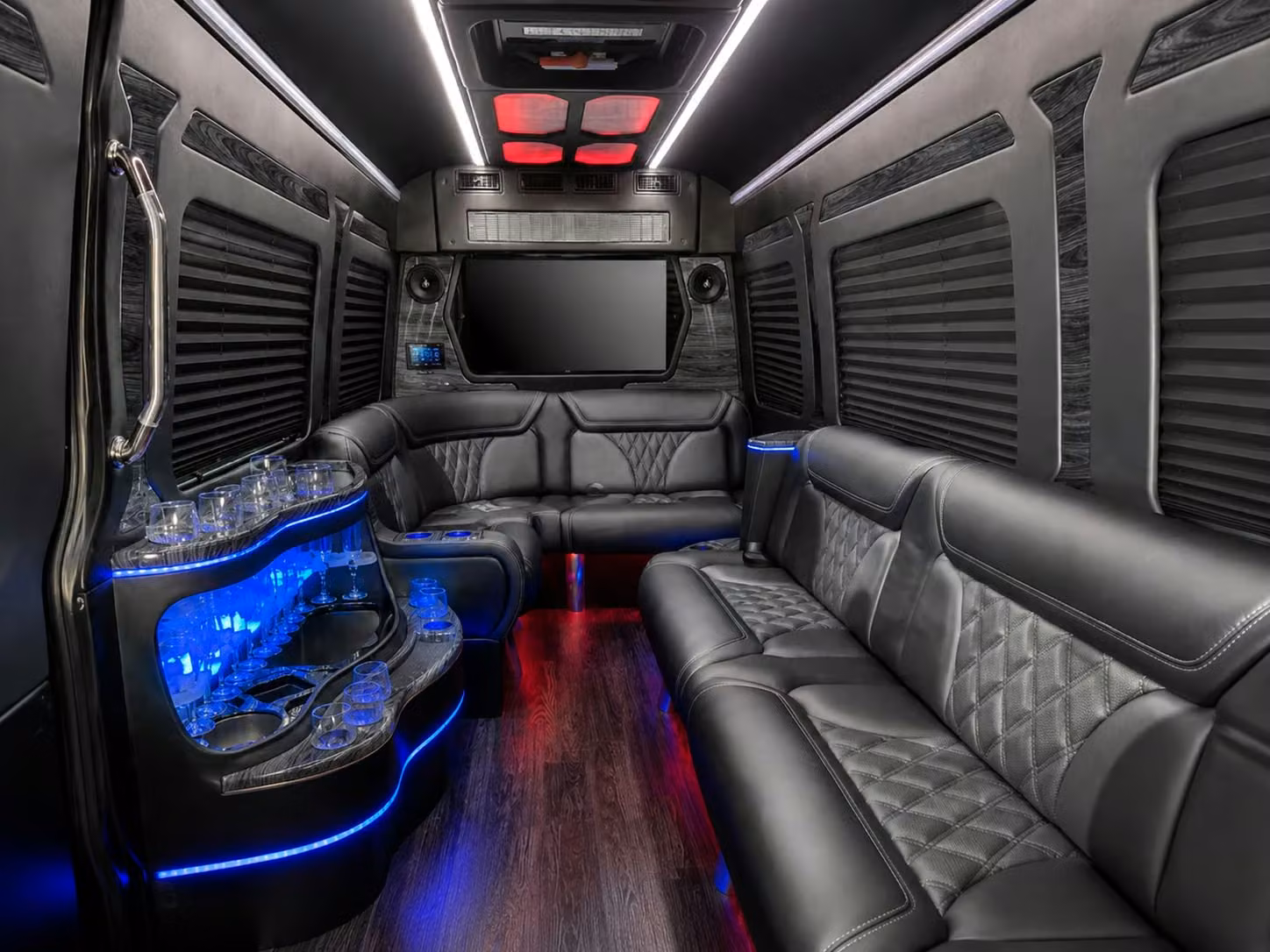 westland to detroit metro airport and long distance airport transfers